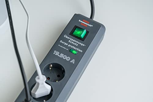 Brennenstuhl Secure-Tec Steckdosenleiste 6-Fach mit Überspannungsschutz (Mehrfachsteckdose mit 2m Kabel und Schalter, Engineered in Germany) grau