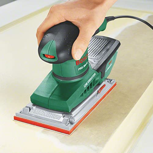 Bosch DIY Schwingschleifer PSS 300 AE, Schleifblatt P120, Bosch Microfilter, Koffer (250 W, Schwingzahl 14.000-24.000 min-1, Schleiffläche rechteckig 262 cm² (114 x 230 mm))