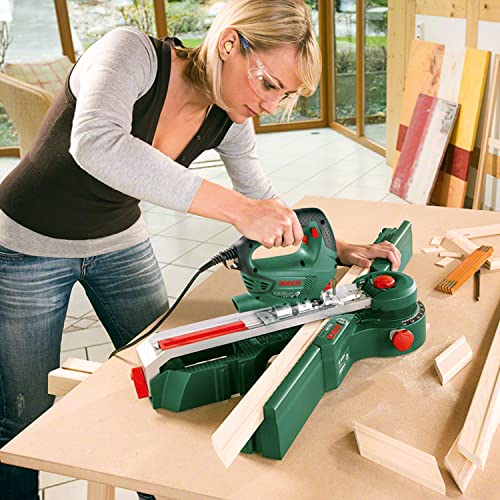 Bosch Stichsäge PST 700 E (1x Sägeblatt, Koffer, 500 Watt)