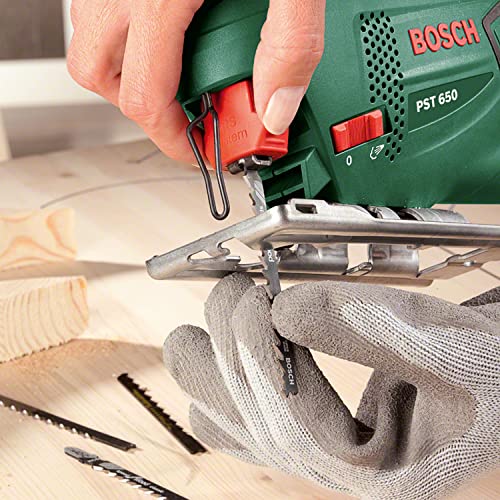Bosch Home and Garden Stichsäge PST 650 (500 Watt, Schnitttiefe in Stahl/Holz 4mm/65mm, im Koffer) Grün