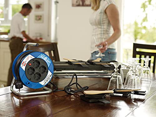 Brennenstuhl Garant Kompakt Kabeltrommel/Indoor-Kabeltrommel mit 4 Steckdosen (15m Kabel in schwarz, aus Spezialkunststoff, Made in Germany)