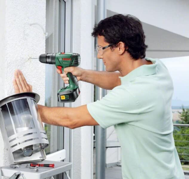 Bosch Akku-Schlagbohrschrauber PSB 1800 Li-2 inkl.: 2x 18 V Akkus 1, 5 Ah, 1 x Zubehör 241-tlg, 1 x Systemkoffer