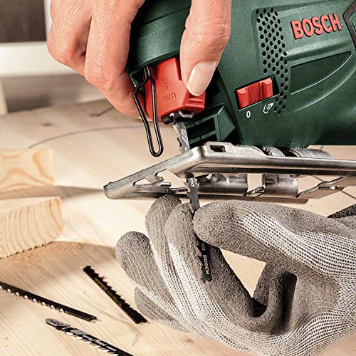 Bosch Stichsäge PST 700 E (1x Sägeblatt, Koffer, 500 Watt)