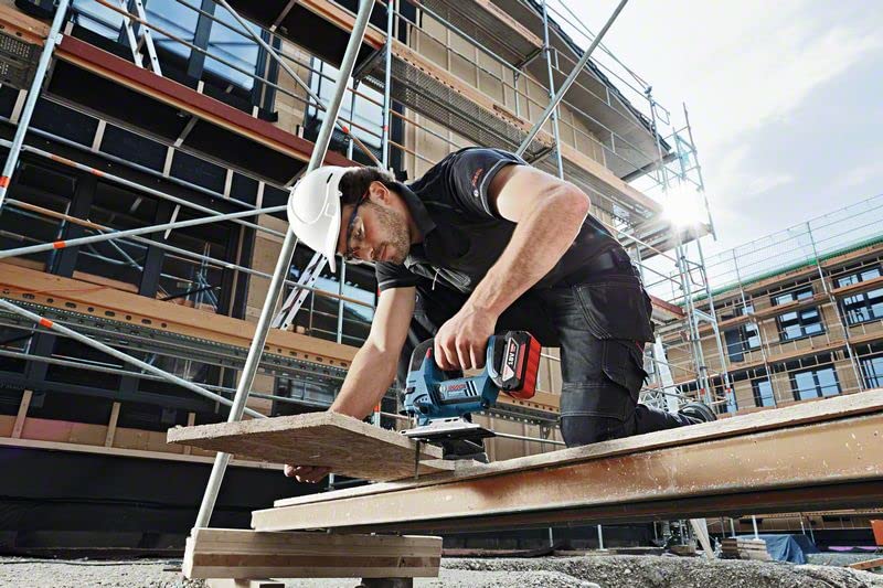 Bosch Professional 18V System Akku Stichsäge GST 18 V-LI B (Bügelversion, Schnitttiefe in Holz/Alu/Metall: 120/20/8 mm, 3 Stichsägeblätter, Spanreißschutz, ohne Akkus und Ladegerät, im Karton)