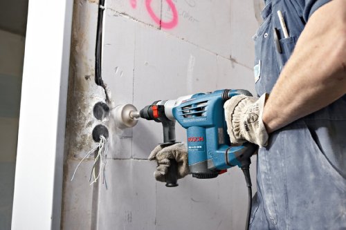 Bosch Professional Bohrhammer GBH 4-32 DFR (900 Watt, SDS-plus, Schlagenergie max: 4,2 J Tiefenanschlag: 310 mm, im Koffer)