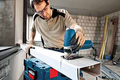 Bosch Professional Stichsäge GST 90 E (650 Watt, 1x Sägeblatt, Absaug-Set, Spanreißschutz, Schnitttiefe in Holz: 90 mm, im Koffer)