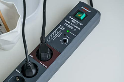 Brennenstuhl Secure-Tec Steckdosenleiste 6-Fach mit Überspannungsschutz und Main Follow Funktion (Mehrfachsteckdose mit Schalter und 3m Kabel) anthrazit