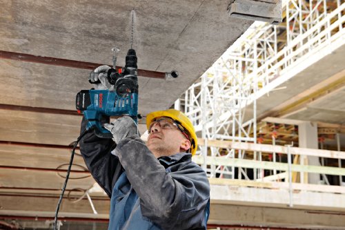 Bosch Professional Bohrhammer GBH 3-28 DRE (SDS Plus, inkl. Zusatzhandgriff, Tiefenanschlag 210 mm, Fetttube, Maschinentuch, im Handwerkerkoffer)