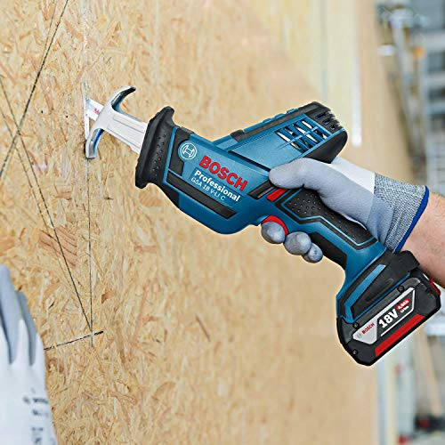 Bosch Professional 18V System GSA 18 V-LI C - Sierra sable a batería (0 - 3050 cpm, profundidad de corte 200 mm, 2 baterías x 4.0 Ah, en L-BOXX)