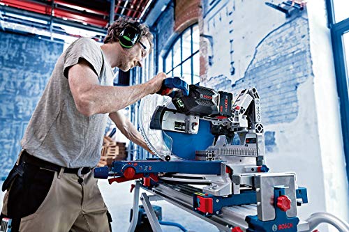 Bosch Professional BITURBO Akku-Gehrungssäge GCM 18V-305 GDC (inkl. Sägeblatt, Connectivity-Modul, Staubbeutel, ohne Akkus und Ladegerät, im Karton)